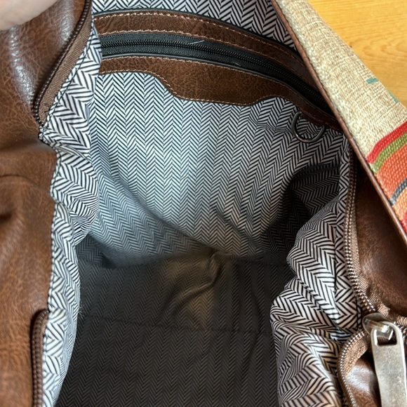 Pattern fringe HOBO bag multi colors, Size 16"x13"x5.5" - Picture 7 of 9